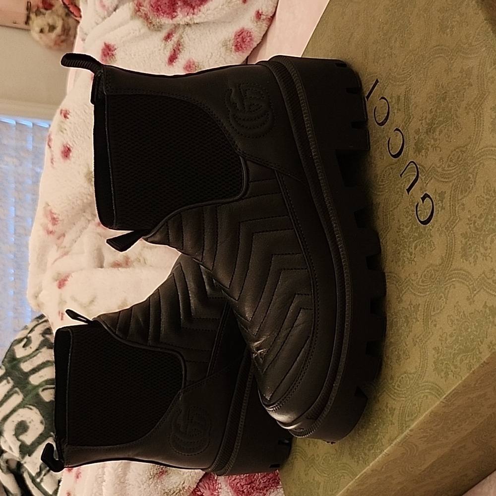 Gucci boots